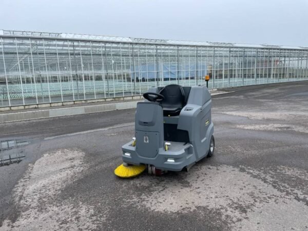 karcher-km-100-120-r-bp-pack8d11a2be.jpg 2025 Kärcher 100/120 R BP Indoorsweepers — Machinery Depot Pro