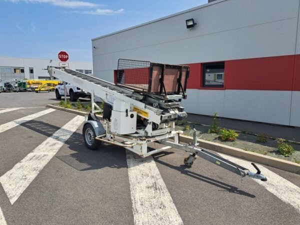2001 Klaas HV 21 Goodsandfurniturelifts â€” Machinery Depot Pro