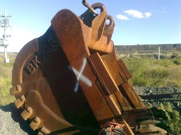 komatsu-bucket-pc-12503ae23189.jpg 2005 Komatsu Bucket PC 1250 Construction Buckets — Machinery Depot Pro