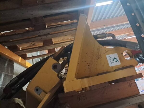 komatsu-d37px-23-24-bracket-1113e1d5fb.jpg 2023 Komatsu D37PX-23 / -24 Construction Frames — Machinery Depot Pro