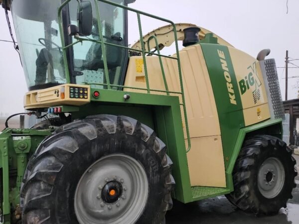 krone-big-x-v804173ef4.jpg 2007 Krone Big X V8 Selfpropelledforagers — Machinery Depot Pro
