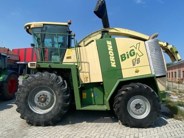 krone-big-x-v8c4cbcfee.jpg 2007 Krone Big X V8 Selfpropelledforagers — Machinery Depot Pro