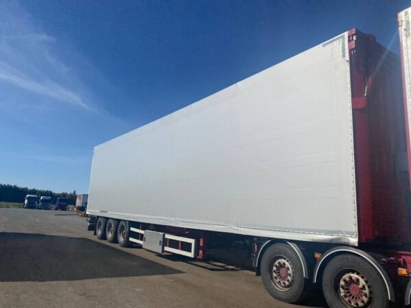 krone-puoliperavaunu-3-akscdbfa227.jpg 2010 Krone Puoliperävaunu 3-aks Semi Curtain Sider Trailers — Machinery Depot Pro