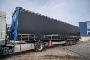 krone-sd-dhollandia-2ton-202e08afa3e-1.jpg 2015 Krone SD + Semi Curtain Sider Trailers — Machinery Depot Pro