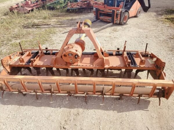 kuhn-hr-3025dfe8ce0.jpg Kuhn HR 302 Harrows — Machinery Depot Pro