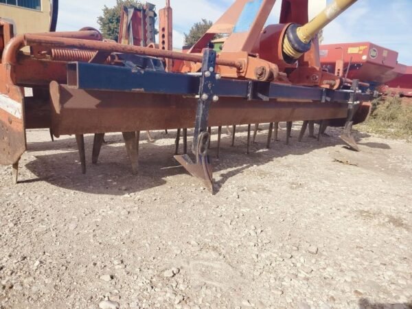 kuhn-hr-302deb39aa1.jpg Kuhn HR 302 Harrows — Machinery Depot Pro
