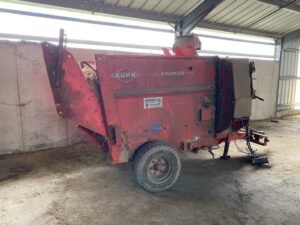 kuhn-primor-3560228406d9-1.jpg 2006 Kuhn Primor 3560 Silo Equipment — Machinery Depot Pro