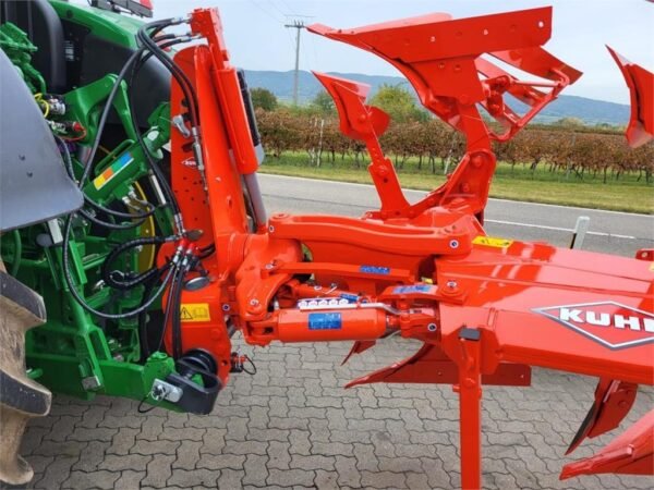 2023 Kuhn Vari-Master 153 4E+1 Conventionalploughs — Machinery Depot Pro