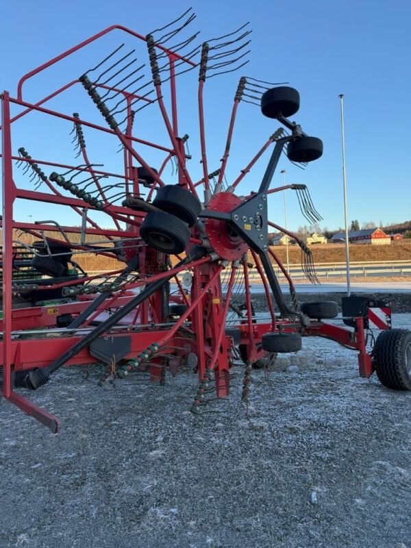 kverneland-9590-c-hydroedde252f-1.jpg 2020 Kverneland 9590 C Rakes — Machinery Depot Pro