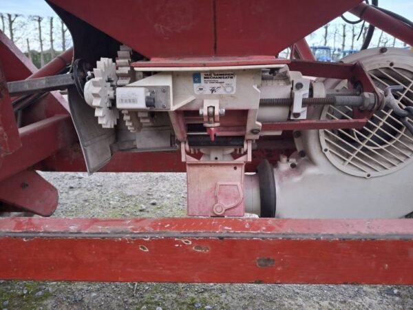 Kverneland Accord Agricombinationdrills â€” Machinery Depot Pro