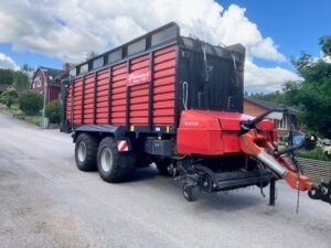 2016 Kverneland Taarup 11080 C Selfloadingtrailers — Machinery Depot Pro