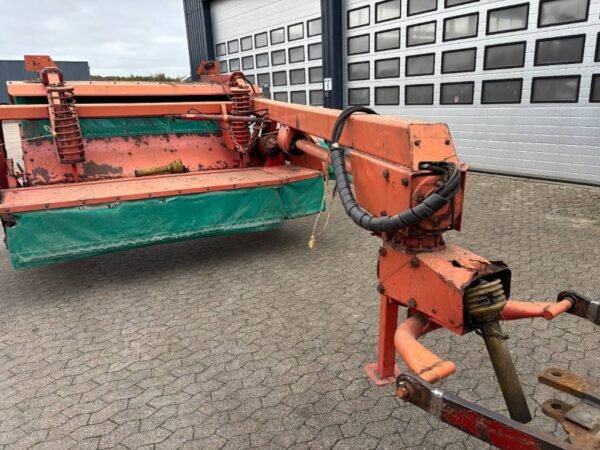 kverneland-taarup-ta-338-c55dd65da.jpg Kverneland Taarup TA 338 C Moverconditioners — Machinery Depot Pro