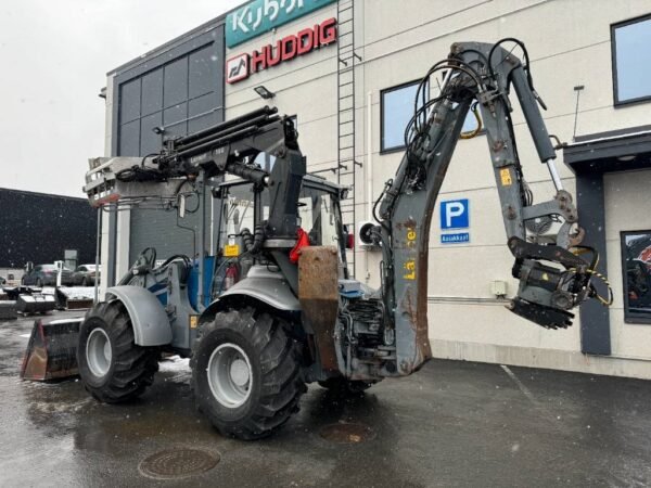 lannen-8600e-pyorittaja-nostin772e8b41.jpg 2007 Lännen 8600E Backhoe Loaders — Machinery Depot Pro