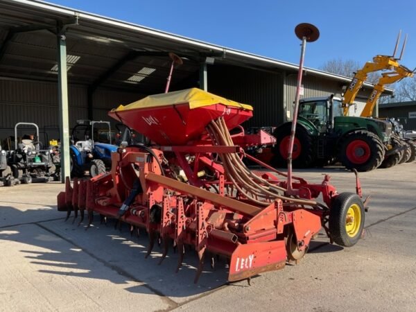 lely-combi-pneumatic-drill96aca0cb.jpg Lely Combi-pneumatic Powerharrows — Machinery Depot Pro