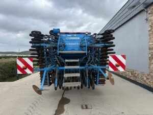 lemken-solitair-9-4000d78f5a1.jpg 2010 Lemken Solitair 9/400 Agricombinationdrills — Machinery Depot Pro