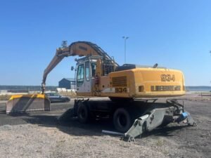liebherr-a-934-c660a24cc.jpg 2008 Liebherr A 934 C Excavators — Machinery Depot Pro