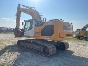 2021 Liebherr R930 G8 Crawler Excavators — Machinery Depot Pro