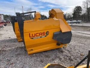 lucas-castor-r20-balrivare-ny959e83ec.jpg Lucas Castor R20+ Baleshredders — Machinery Depot Pro