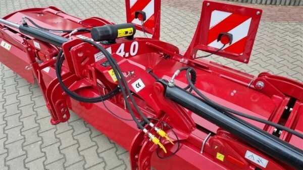 2023 Lupus Knife Agri Rollers — Machinery Depot Pro