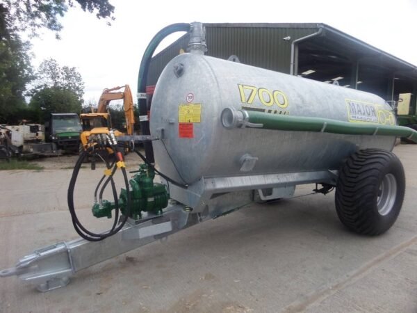 major-1700-vacuum-tanker8f1dfe9c.jpg Major 1700 Slurry Tankers — Machinery Depot Pro
