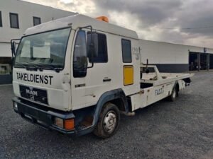 man-12-224-depanneur-depanna67b9eb7f-1.jpg 2000 MAN 12.224 Recoverytrucks — Machinery Depot Pro
