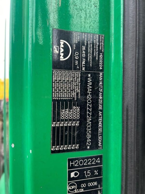 2001 MAN 26.413 Vacuumcleaners â€” Machinery Depot Pro