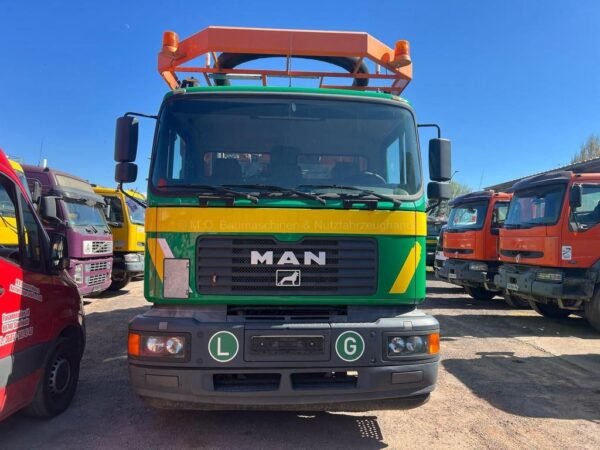 2006 MAN 26.440 Vacuumcleaners â€” Machinery Depot Pro