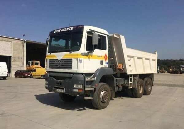 man-tga-33-410789b803f.jpg 2004 MAN TGA 33.410 Tipper Trucks — Machinery Depot Pro