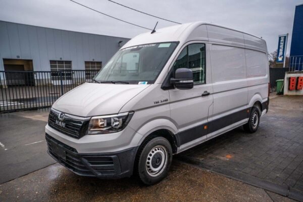 man-tge-3-140fd33bdd4-1.jpg 2020 MAN TGE 3.140 Othervans — Machinery Depot Pro