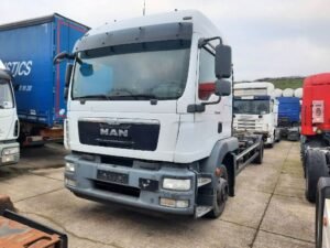 man-tgm-15-290-4x2-llfbc934c6-1.jpg 2014 MAN TGM 15.290 4X2 LL Trucks — Machinery Depot Pro