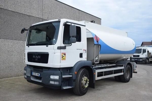 2011 MAN TGM 18.290 13.500 L - Trucks — Machinery Depot Pro