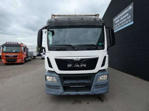 2015 MAN TGS 18.320 Trucks — Machinery Depot Pro