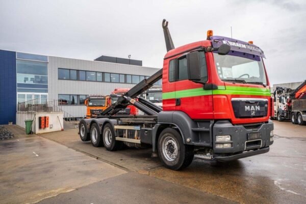 man-tgs-35-400-bl-ajk25fa7a62-2.jpg 2010 MAN TGS 35.400 BL - AJK Trucks — Machinery Depot Pro