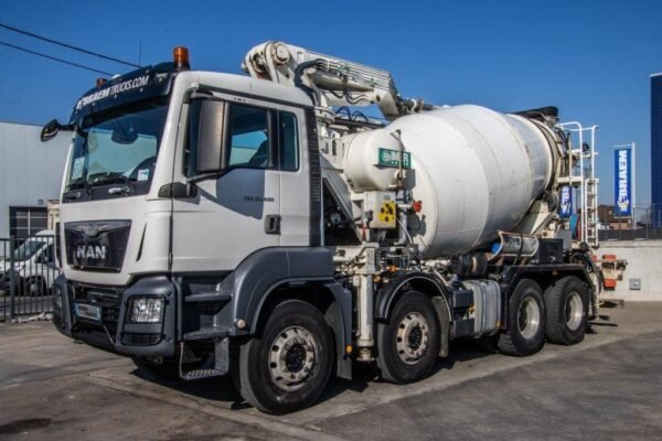 man-tgs-35-400-pumi-boomixz4f8e5468a-3.jpg 2015 MAN TGS 35.400+PUMI+BOOMIXZ424 Concrete Pumps — Machinery Depot Pro