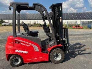 2018 Manitou ME 425 Electric Forklift Trucks — Machinery Depot Pro