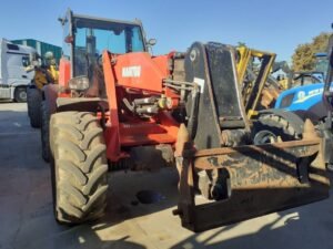 manitou-mla-630-125-ps912e1d8d.jpg 2013 Manitou MLA 630-125 PS Agri Telehandlers — Machinery Depot Pro