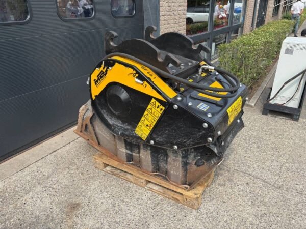 mb-crusher-bf-60-167db2b24.jpg 2025 MB Crusher BF 60.1 Crushingbuckets — Machinery Depot Pro