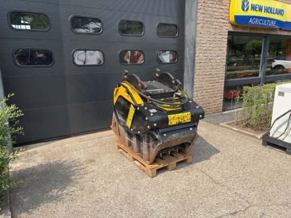 mb-crusher-bf-60-18e3f27b4.jpg 2025 MB Crusher BF 60.1 Crushingbuckets — Machinery Depot Pro