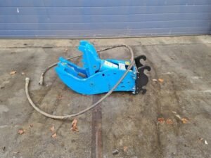 mbi-crusher-cw05-vergruizer6c610785-1.jpg 2013 MBI crusher cw05 Construction Crushers — Machinery Depot Pro