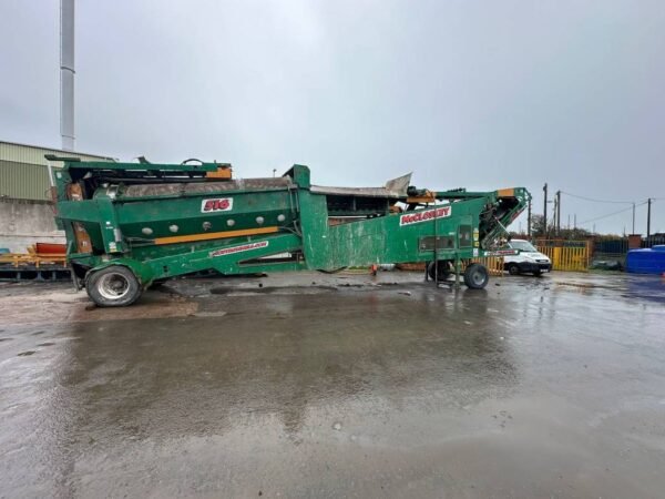 2004 McCloskey 516RE Crushers Screeners â€” Machinery Depot Pro