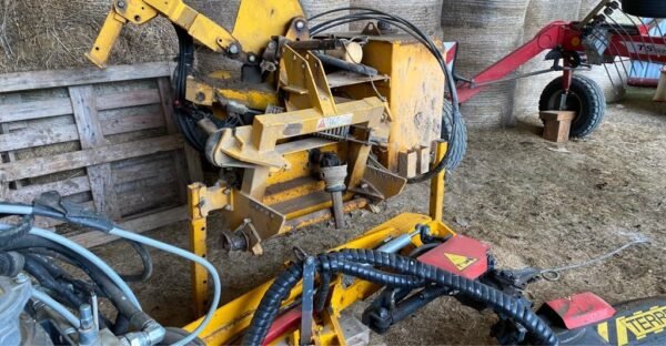 2001 McConnel MAG 480 Mountedandtrailedmowers â€” Machinery Depot Pro