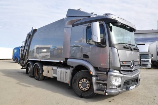 mercedes-benz-25359d2dc9fd.jpg 2017 Mercedes-Benz 2535 Wastetrucks — Machinery Depot Pro