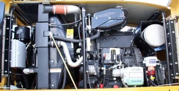 2011 Mercedes-Benz 904 Constructionmotors â€” Machinery Depot Pro