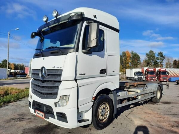 2013 Mercedes-Benz Actros 1842 Trucks — Machinery Depot Pro