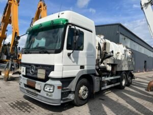 mercedes-benz-actros-2541-l92d4cd28-1.jpg 2006 Mercedes-Benz Actros 2541 L Vacuumcleaners — Machinery Depot Pro