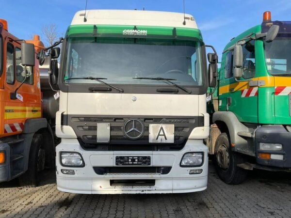 mercedes-benz-actros-25417da070a6-3.jpg 2005 Mercedes-Benz Actros 2541 Vacuumcleaners — Machinery Depot Pro