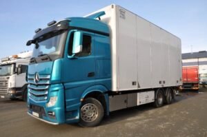2017 Mercedes-Benz ACTROS 6X2 530 Trucks — Machinery Depot Pro