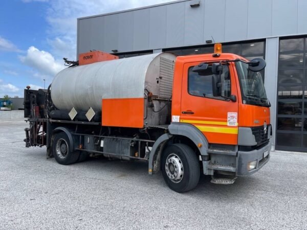 2001 Mercedes-Benz Atego 1823 Bitumensprayers â€” Machinery Depot Pro