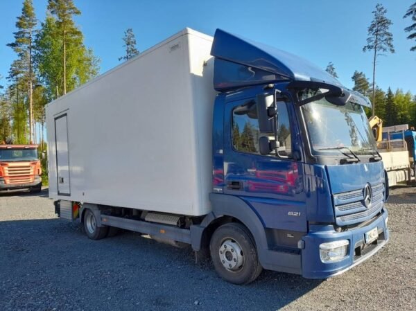 2014 Mercedes-Benz Atego 821 Trucks — Machinery Depot Pro