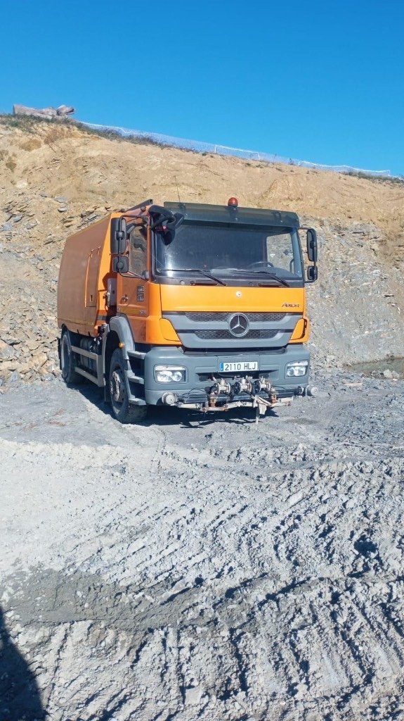 2012 Mercedes-Benz Axor 1829 Trucks â€” Machinery Depot Pro